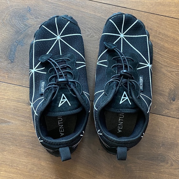 Ventury Barefoot Women's Black Athletic Shoes size 8.5 - Picture 5 of 7